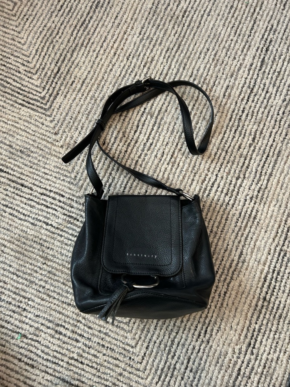 Sanctuary Black Pebbled Leather Crossbody Bag Purse Minimalist